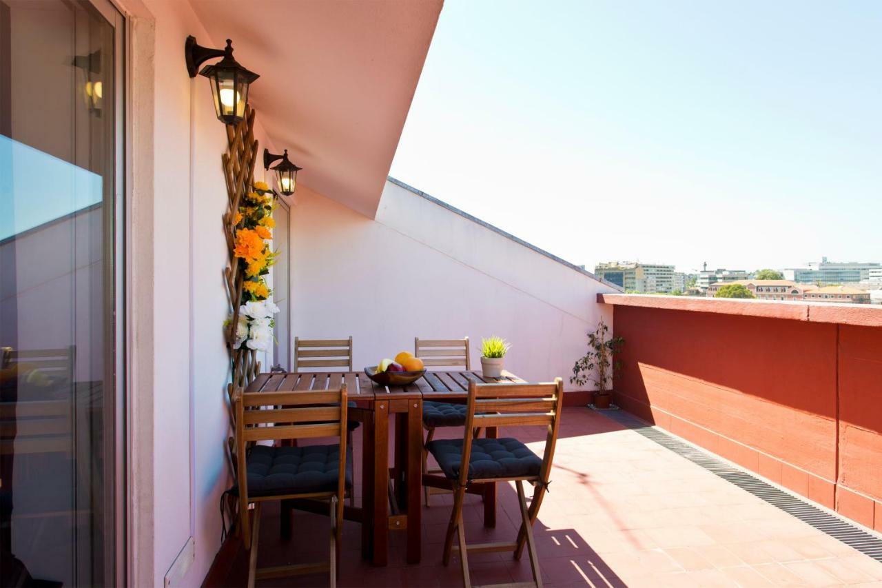 Upscale Flats W Garage & Terrace By Host Wise