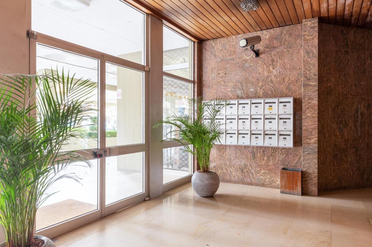 Apartment Upscale Flats W Garage & Terrace By Host Wise