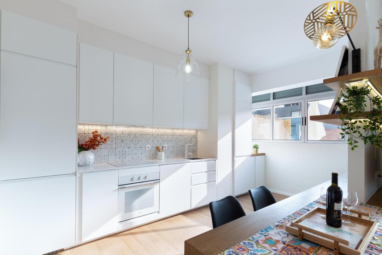 Upscale Flats W Garage & Terrace By Host Wise Apartment Porto